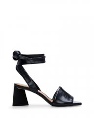 Vince Camuto Leluna Sandal Black ID-VLKB6263